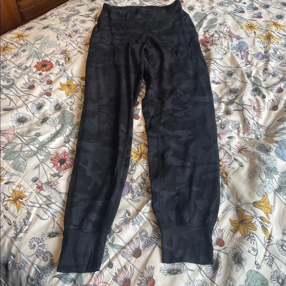 Lululemon align Camouflage Joggers
